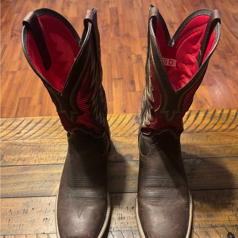 Ariat Men's Brown and Red Western Boots